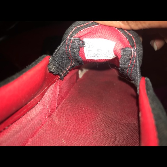 Vans - Picture 3 of 3